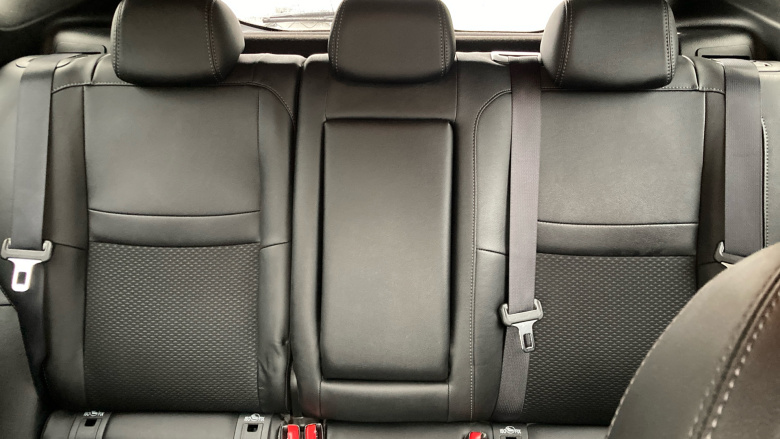 Nissan Qashqai 1.6 DiG-T Tekna 5dr Petrol Hatchback